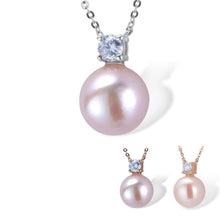 Load image into Gallery viewer, 14K Gold Fresh Water Pearl And Diamond Necklace