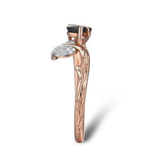 Load image into Gallery viewer, 14K Rose Gold Diamond And Blue Sapphire Ring