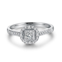 Load image into Gallery viewer, 18K White Gold Cluster Diamond Ring