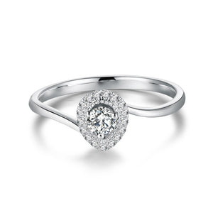 18K White Gold Pear Diamond Cluster Ring